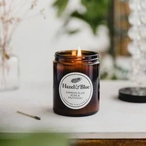 Damson plum and rhubarb soy candle vegan