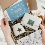 Tea light holder gift box set
