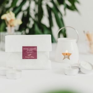 Tea lights scent of Christmas with this Limited Edition Spiced Orange, cinnamon and clove tea light gift box. This is our most popular Christmas scent and will fill your room with it’s strong festive aroma! Each tea light box contains 9 gold coloured soy wax tea lights, packaged in our new eco-friendly recyclable Forestry certified FSC box with a long burn time of over 30 hours per box. Our new boxed soy tea light packs make a perfect stocking filler, secret Santa